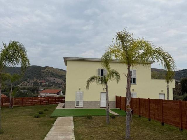 Villa Indipendente in vendita a Alano, Santa Maria di Castellabate