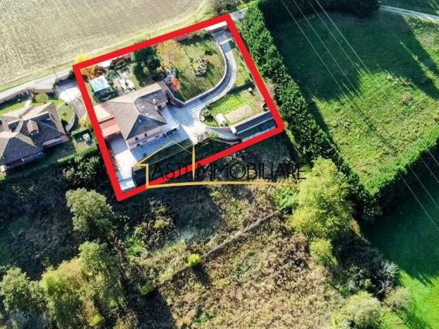 Villa Indipendente in vendita a Piemonte, Asti