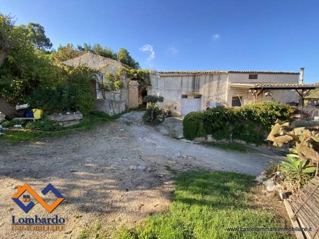 Villa Indipendente in vendita a Castellammare Del Golfo, Sicilia