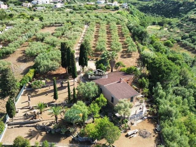 Villa Indipendente in vendita a Castellammare Del Golfo, Sicilia
