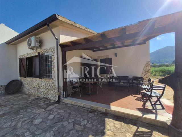Villa Indipendente in vendita a Case Boscia, Castellammare Del Golfo