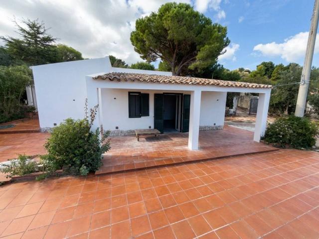Villa Indipendente in vendita a Case Guidaloca, Castellammare del Golfo