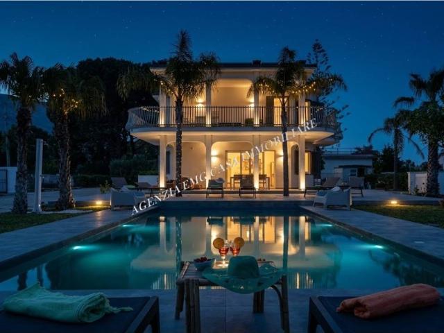 Villa Indipendente in vendita a Case Ciauli, Castellammare del Golfo