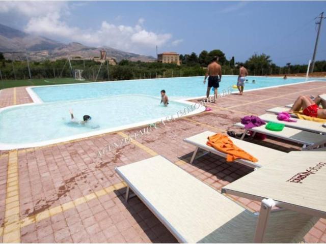 Villa Indipendente in vendita a Case Buffa, Castellammare Del Golfo
