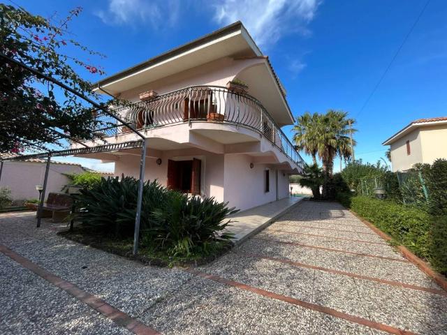 Villa Indipendente in vendita a Case Boscia, Castellammare Del Golfo