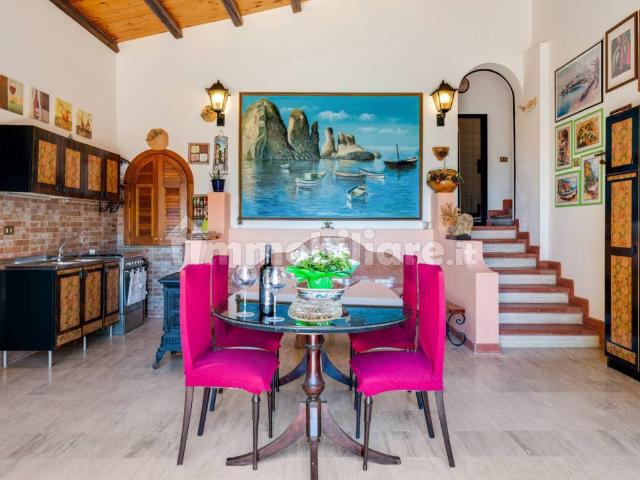 Villa Indipendente in vendita a Castellammare Del Golfo, Sicilia