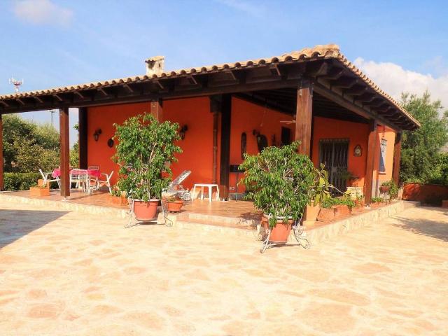 Villa Indipendente in vendita a Castellammare Del Golfo, Sicilia