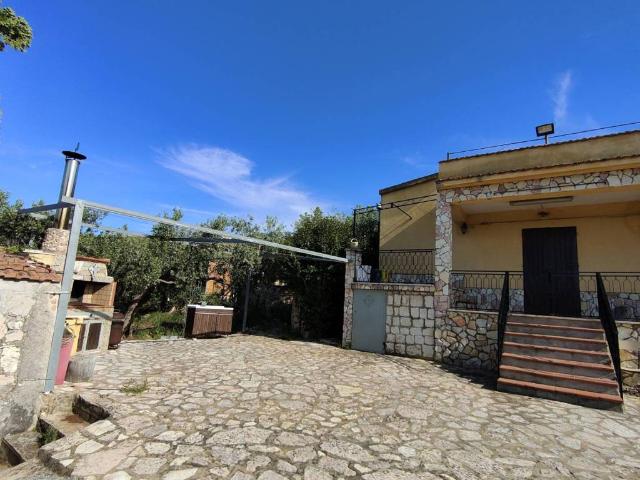 Villa Indipendente in vendita a Castellammare Del Golfo, Sicilia