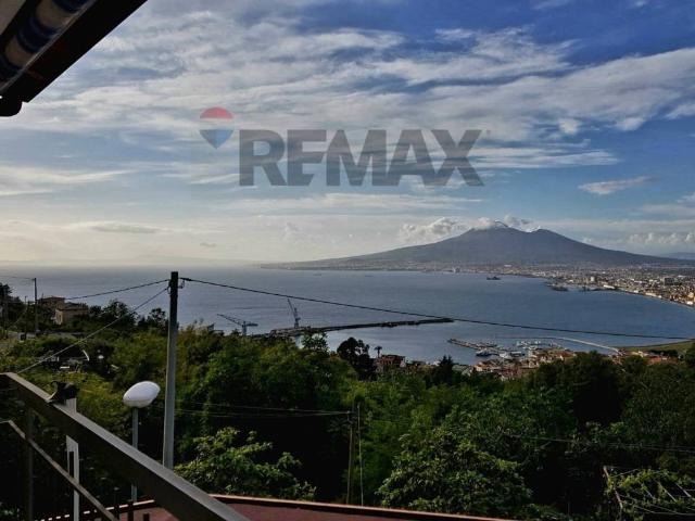 Villa Indipendente in vendita a Fratte, Castellammare Di Stabia