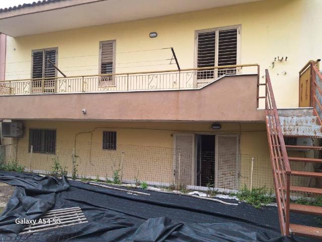 Villa Indipendente in vendita a Pioppaino, Castellammare Di Stabia