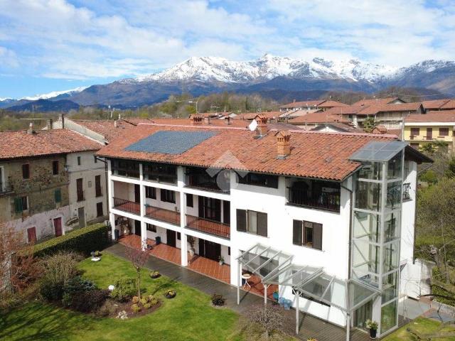 Villa Indipendente in vendita a Cantone Pricco, Piemonte