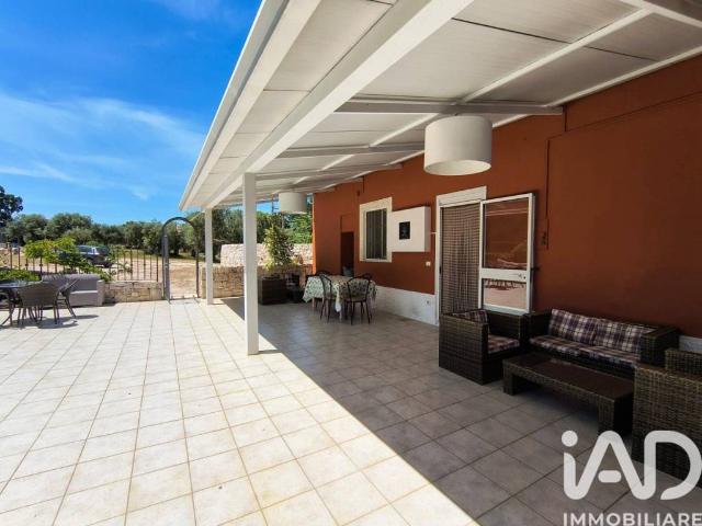 Villa Indipendente in vendita a Castellana Grotte, Bari