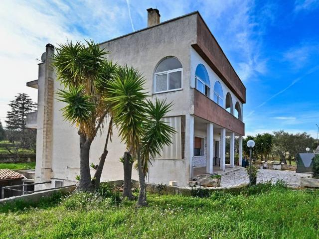 Villa Indipendente in vendita a Puglia, Bari