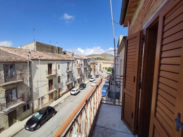 Villa Indipendente in vendita a Castellana Sicula, Sicilia