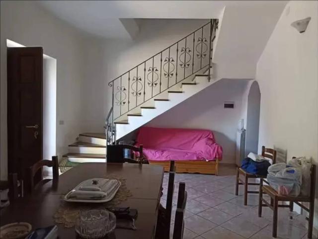 Villa Indipendente in vendita a Castellana Sicula, Sicilia