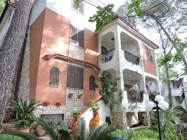 Villa Indipendente in vendita a Puglia, Taranto