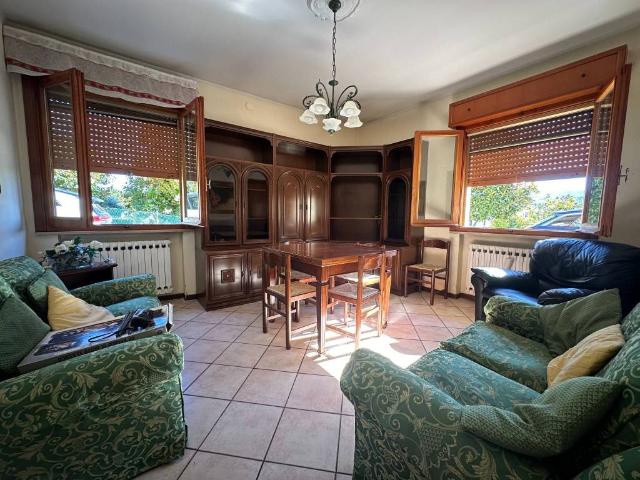 Villa Indipendente in vendita a Tresinaro - Secchia, Re