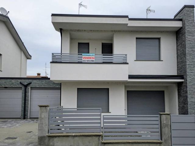 Villa Indipendente in vendita a Tresinaro - Secchia, Re
