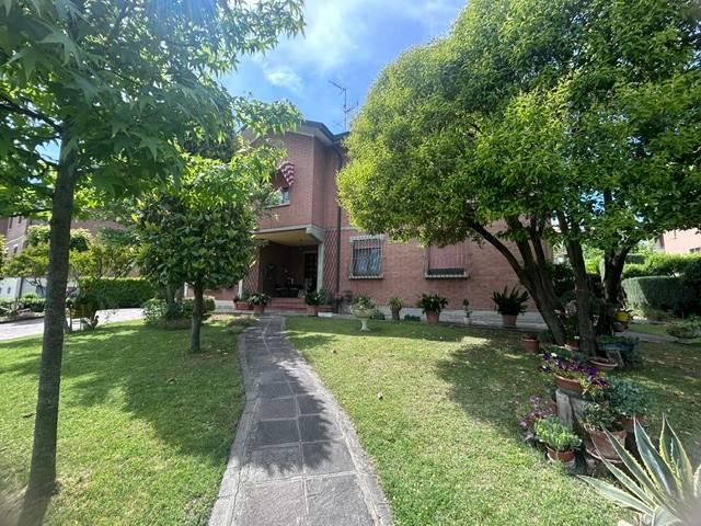 Villa Indipendente in vendita a Castellarano