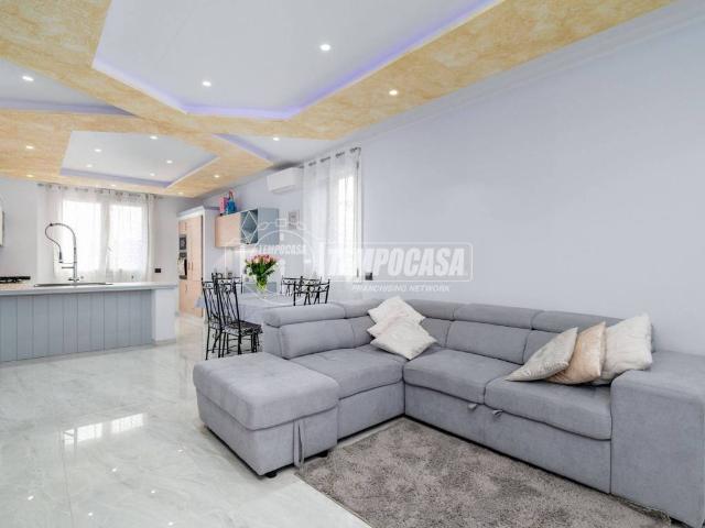 Villa Indipendente in vendita a Tresinaro - Secchia, Re