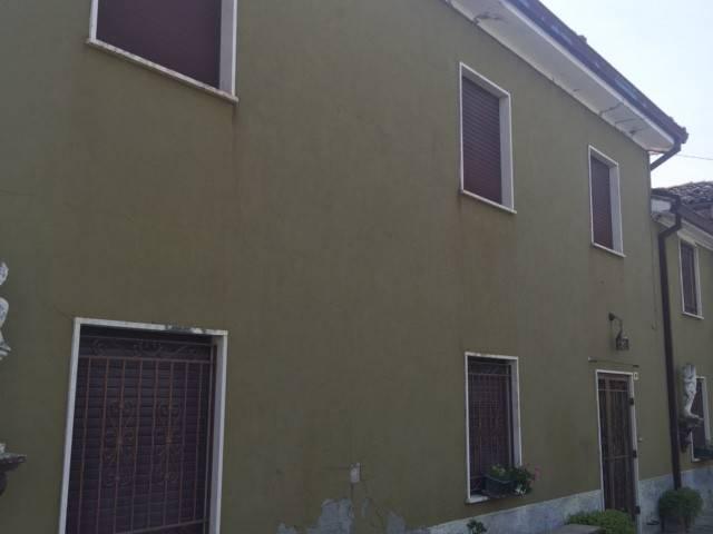 Villa Indipendente in vendita a Castell'arquato, Reggio Emilia