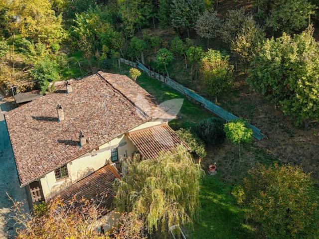Villa Indipendente in vendita a Castell'arquato, Reggio Emilia
