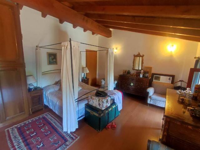 Villa Indipendente in vendita a Castell'arquato, Reggio Emilia