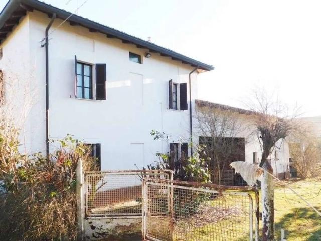 Villa Indipendente in vendita a Castell'arquato, Reggio Emilia