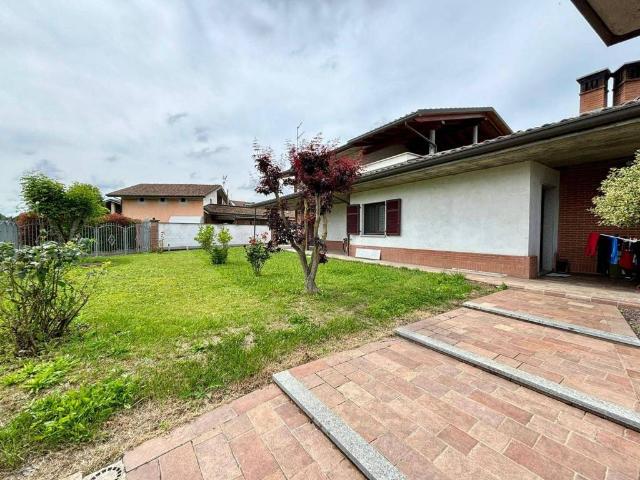 Villa Indipendente in vendita a Piemonte, Alessandria
