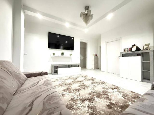 Villa Indipendente in vendita a Castelleone, Lombardia