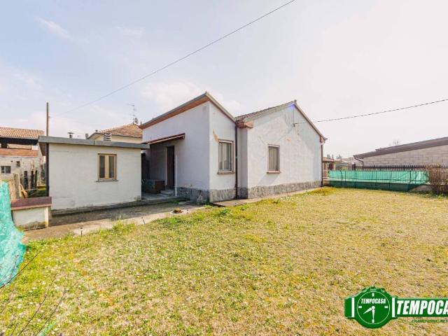 Villa Indipendente in vendita a Castelletto Di Branduzzo, Lombardia