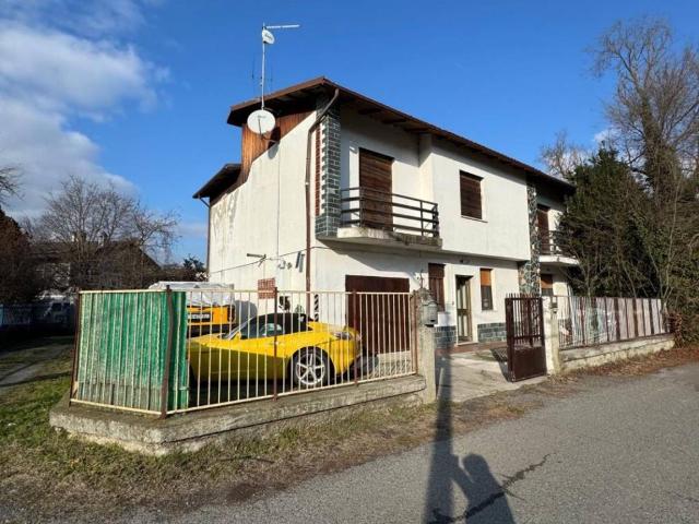 Villa Indipendente in vendita a Piemonte, Alessandria