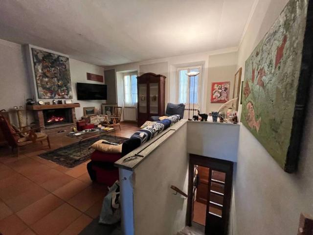 Villa Indipendente in vendita a Piemonte, Alessandria