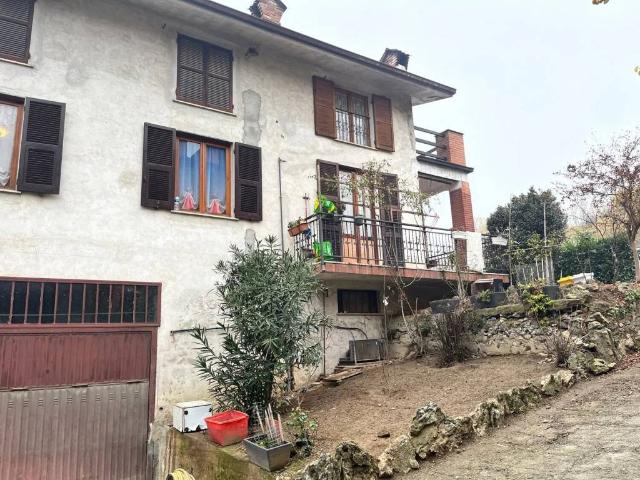 Villa Indipendente in vendita a Piemonte, Alessandria