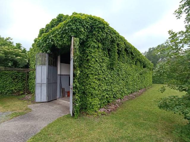 Villa Indipendente in vendita a Piemonte, Alessandria