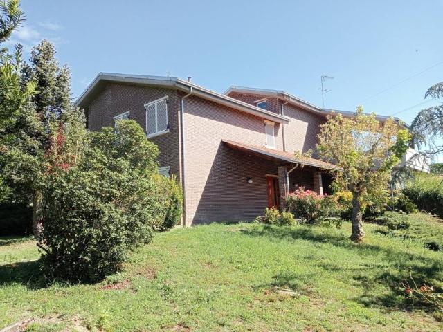 Villa Indipendente in vendita a Piemonte, Alessandria