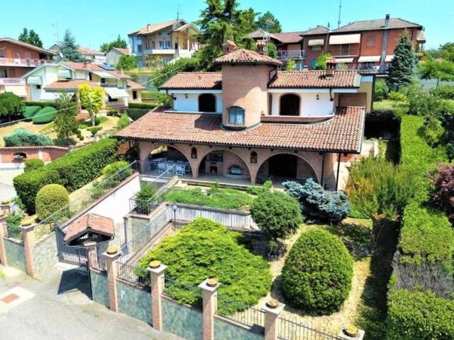 Villa Indipendente in vendita a Piemonte, Alessandria