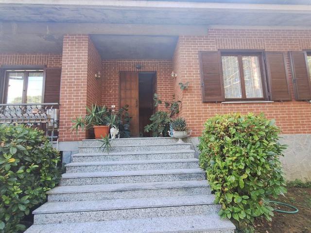 Villa Indipendente in vendita a Piemonte, Alessandria
