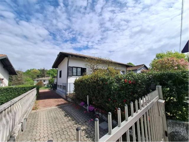 Villa Indipendente in vendita a Piemonte, Novara