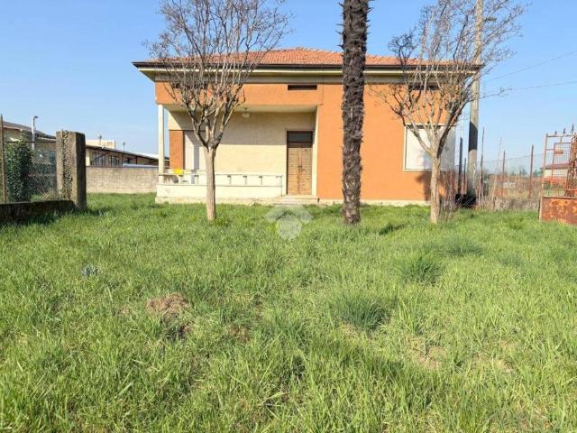 Villa Indipendente in vendita a Quintano, Castelli Calepio