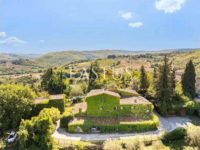 Villa Indipendente in vendita a Castellina In Chianti, Toscana