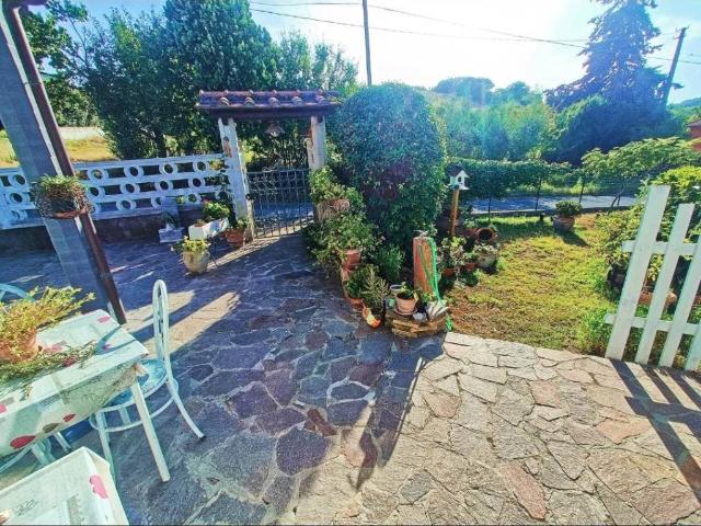 Villa Indipendente in vendita a Le Conche, Castellina Marittima