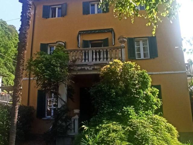 Villa Indipendente in vendita a Poma, Castello Cabiaglio