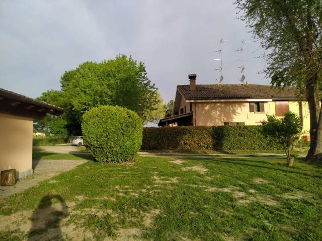 Villa Indipendente in vendita a Unione Reno Galliera, Castello D'argile
