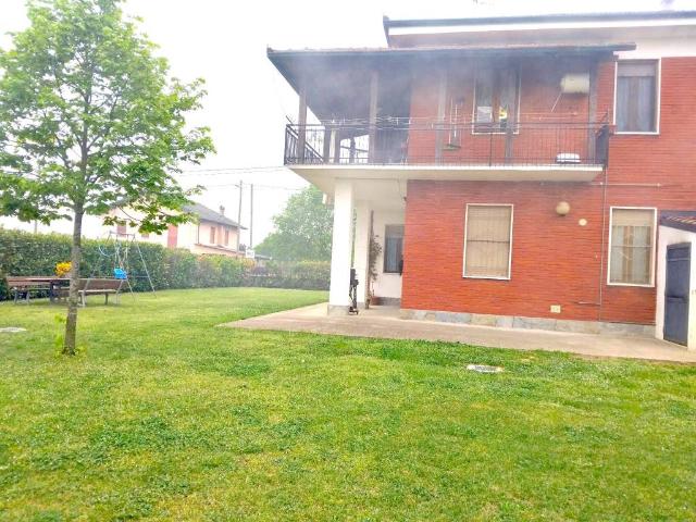Villa Indipendente in vendita a Piemonte, Asti