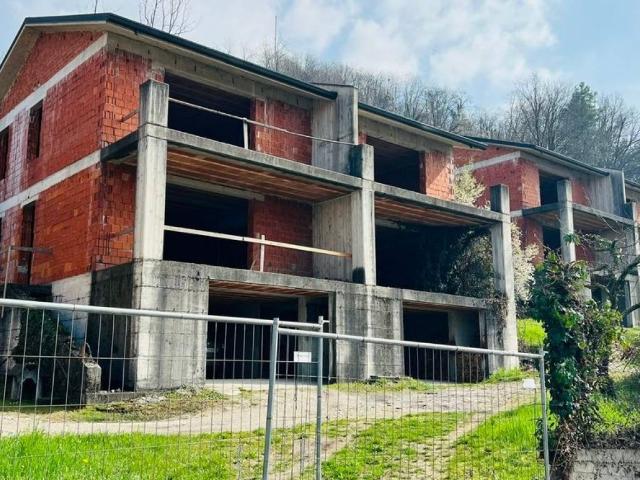 Villa Indipendente in vendita a Castello Di Brianza, Lombardia