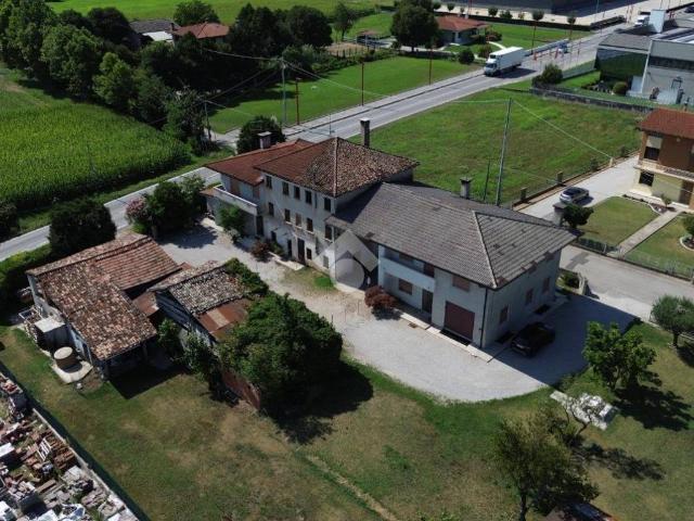 Villa Indipendente in vendita a Fonte, Loria