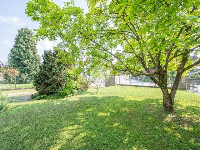 Villa Indipendente in vendita a Castellucchio, Lombardia
