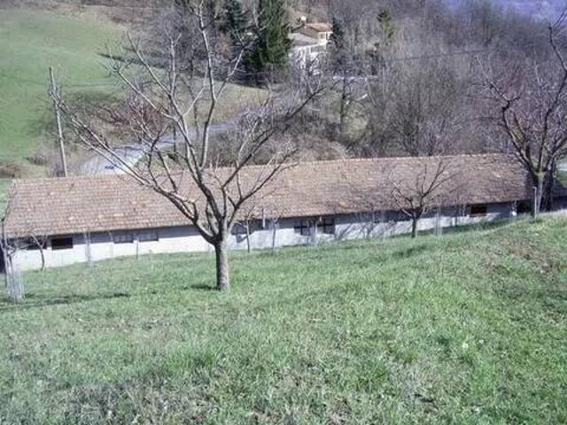 Villa Indipendente in vendita a Appennino Reggiano, Re