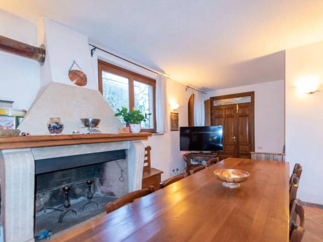 Villa Indipendente in vendita a Castelnuovo Berardenga, Toscana